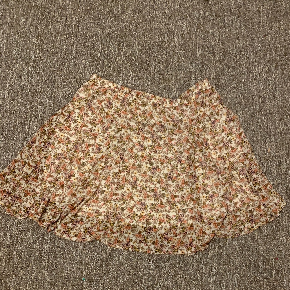 Old Navy Floral A-Line skirt, knee length sz XL